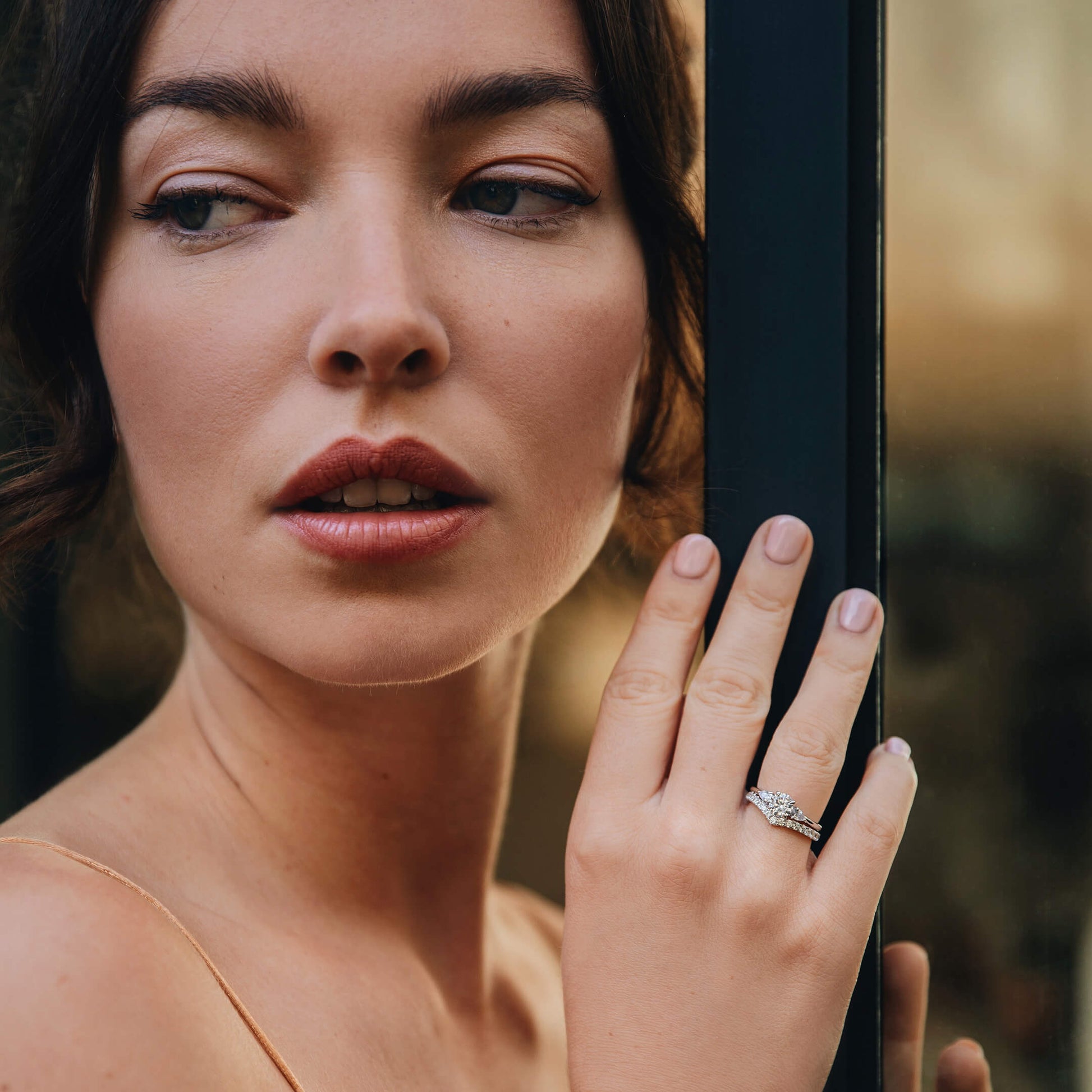 Alliance demi tour diamant or rose Héléna 4