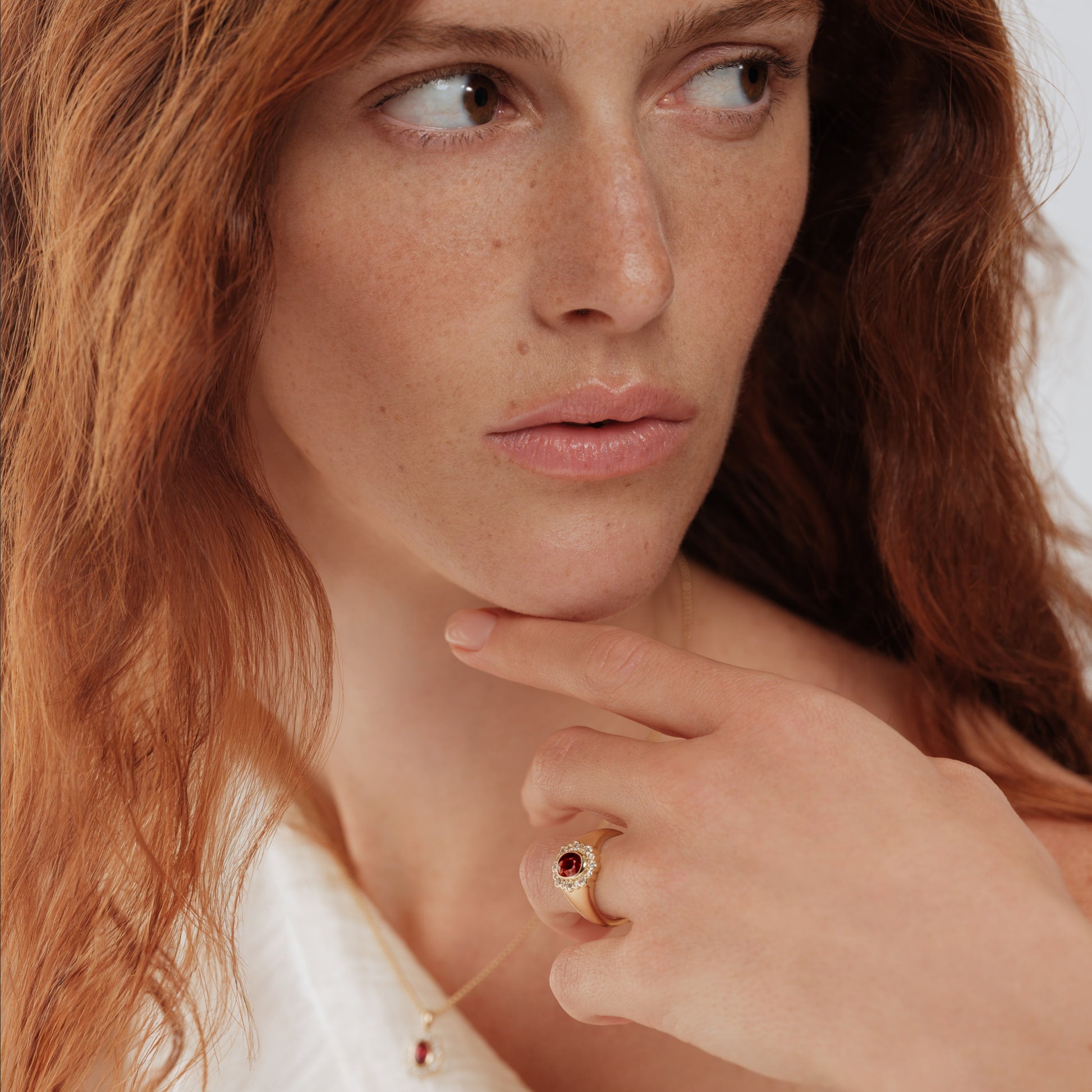 Bague en or jaune rubis et diamant Lilo 4