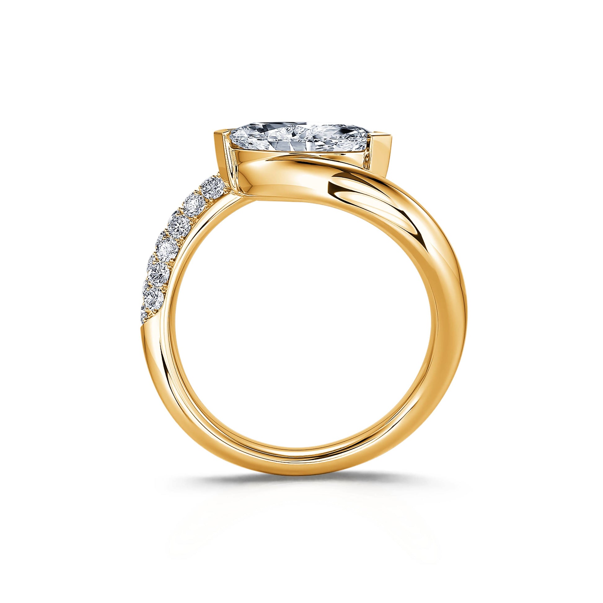 Solitaire en or jaune diamant de synthèse marquise Bluma Lab 3