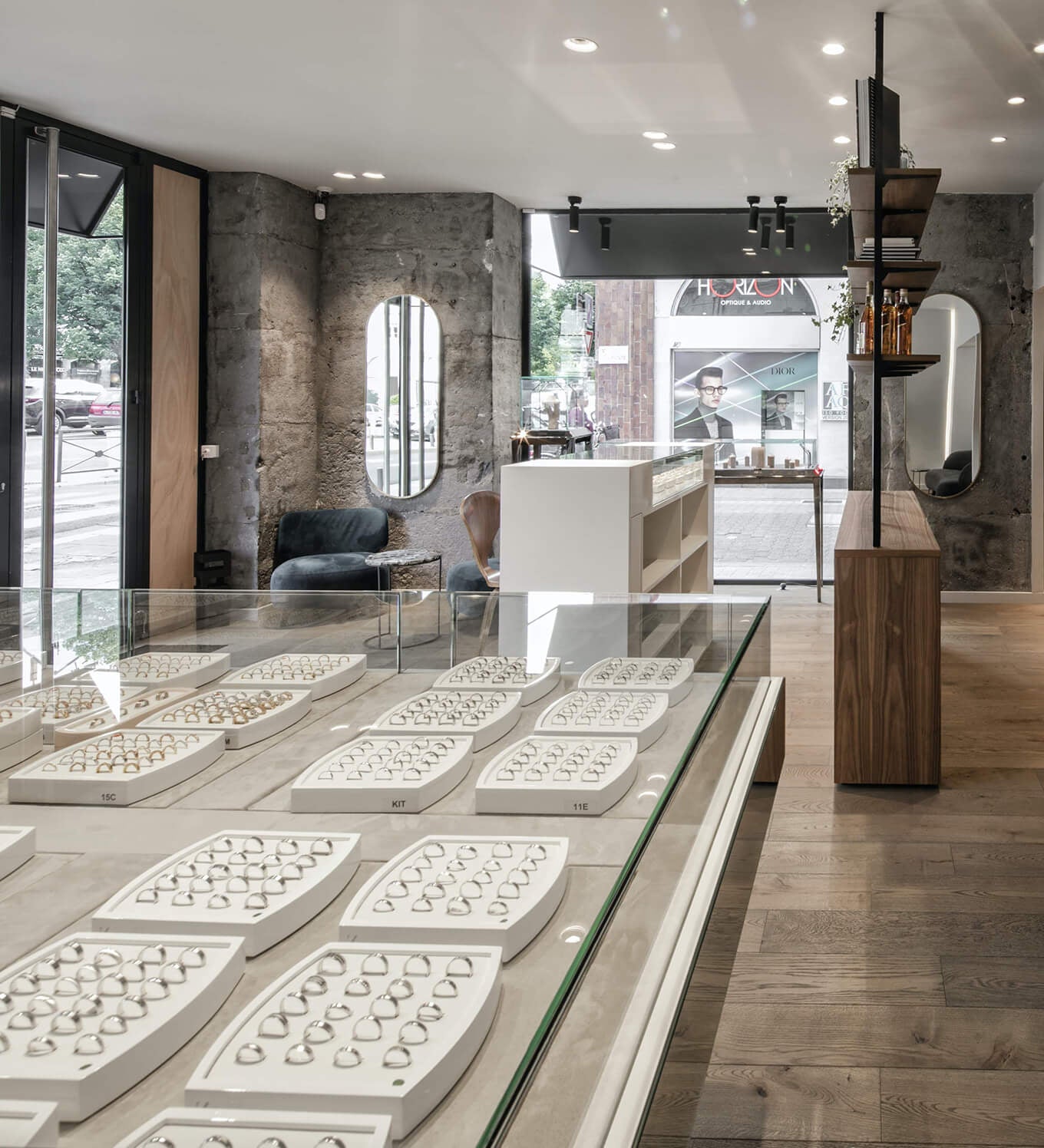 Intérieur bijouterie Grenoble Zeina