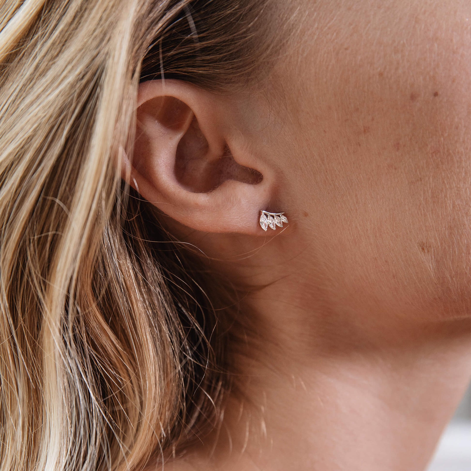 Boucles d'oreilles or rose diamants marquise Lily 5