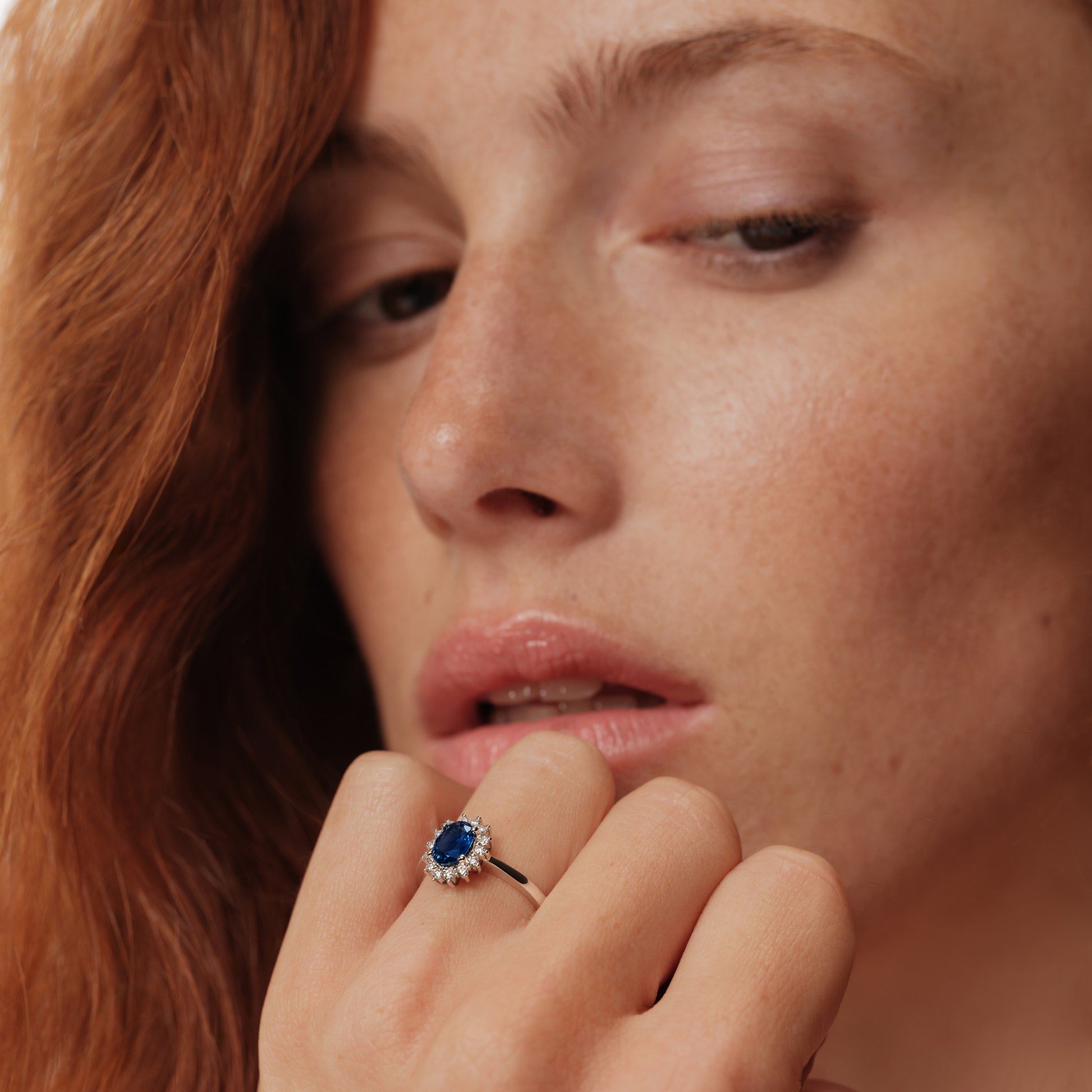 Bague marguerite diamant et saphir en or rose Aurore Saphir 5