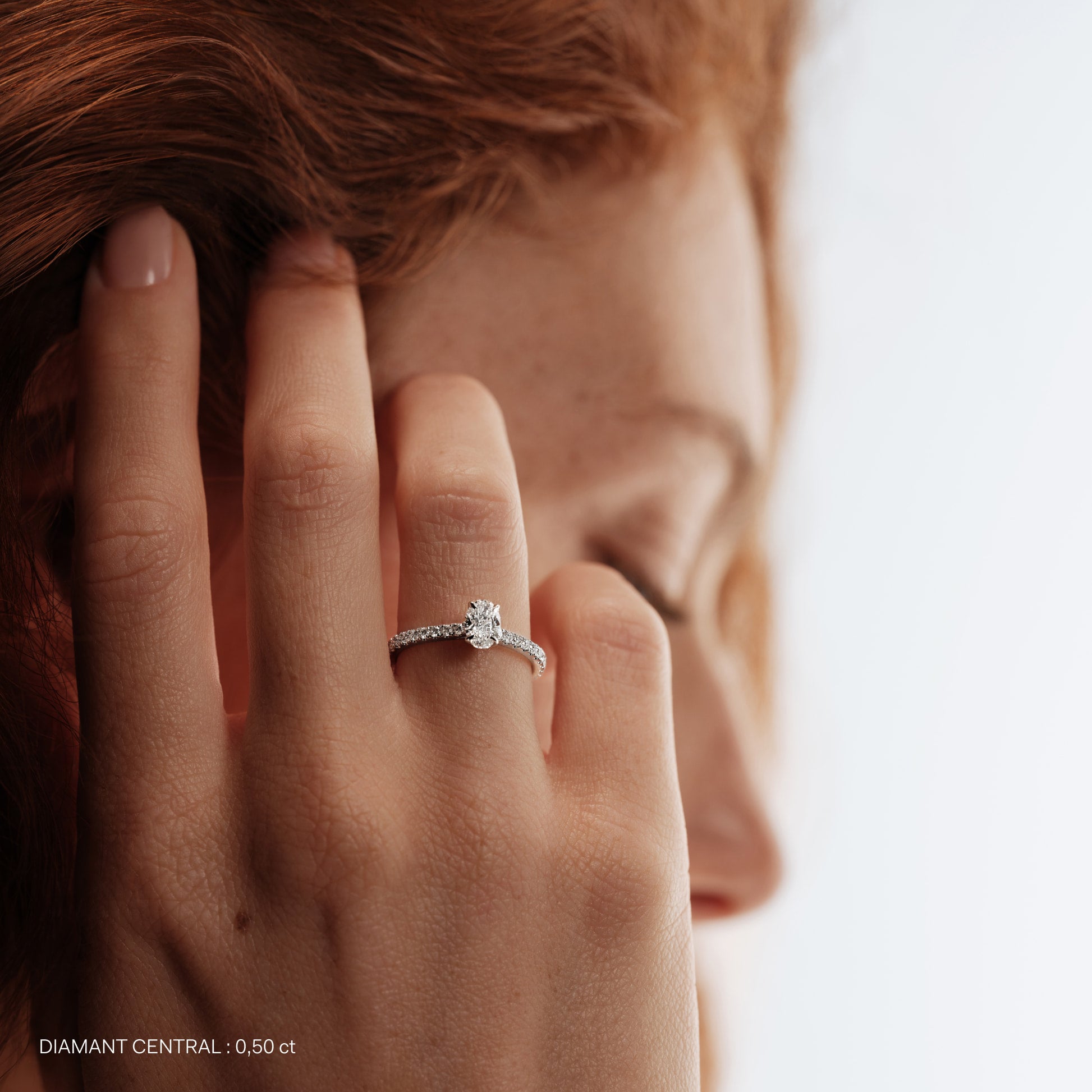 Solitaire platine diamant ovale Lou 4