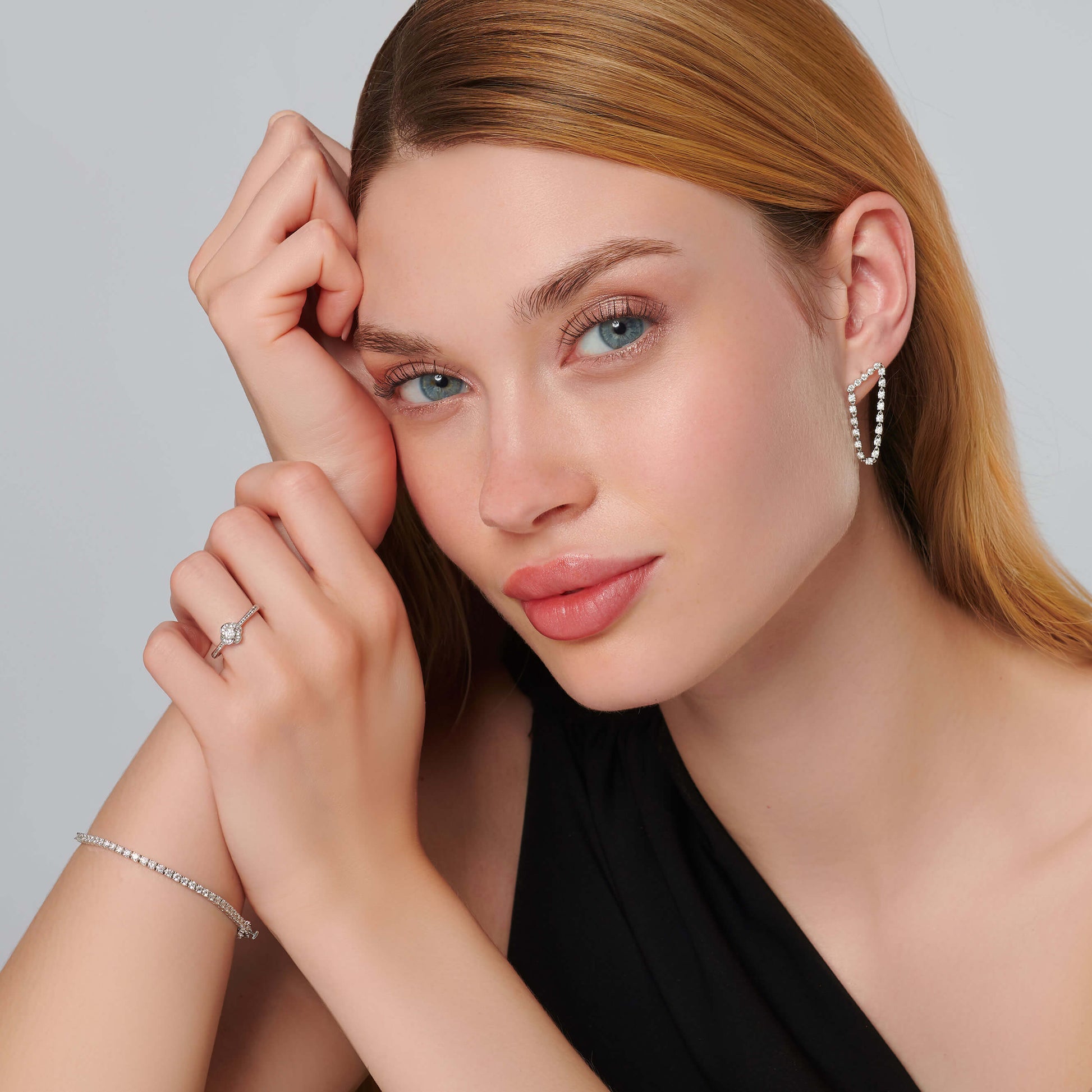 Mono boucle d'oreilles or jaune diamant Ada 4