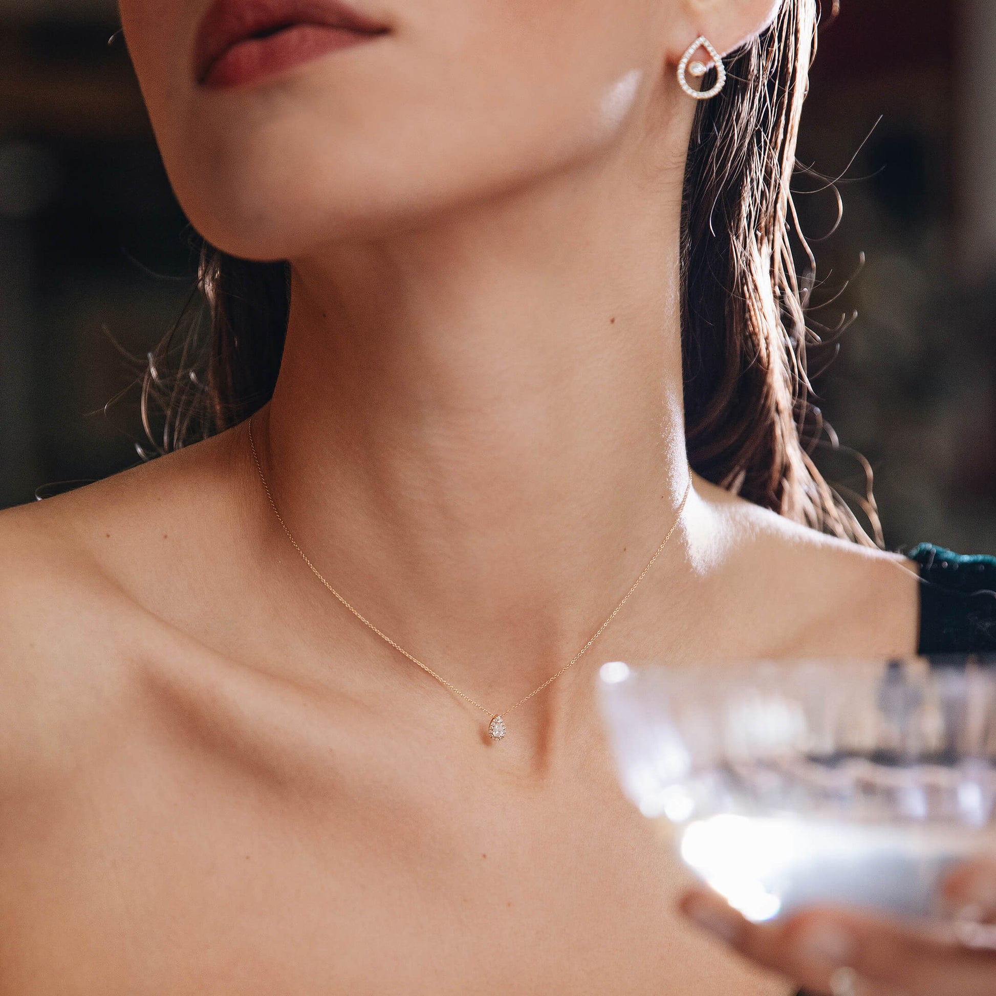 Collier or rose diamant poire avec halo Billie 5
