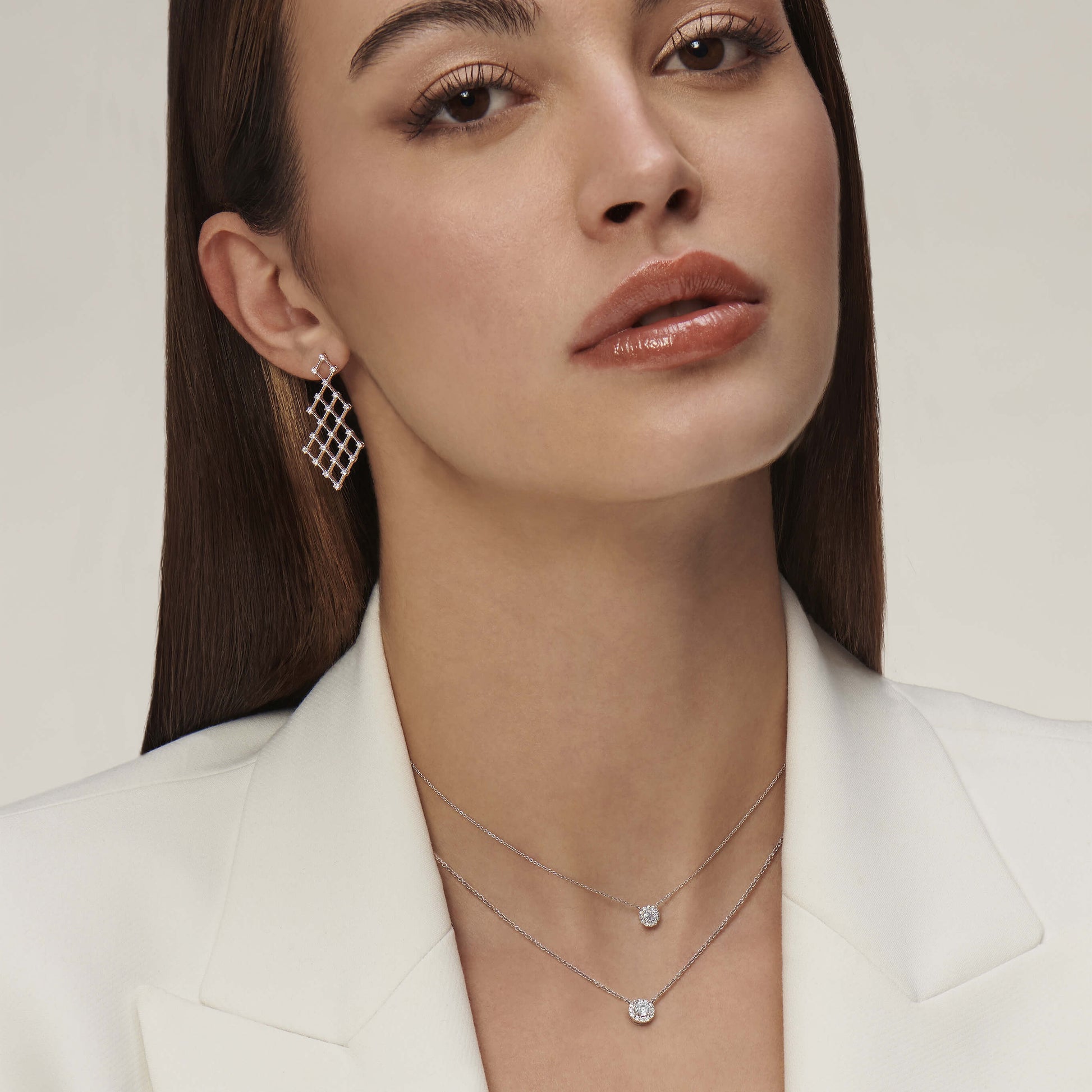 Boucles d'oreilles pendantes or jaune et diamant Blanche 5