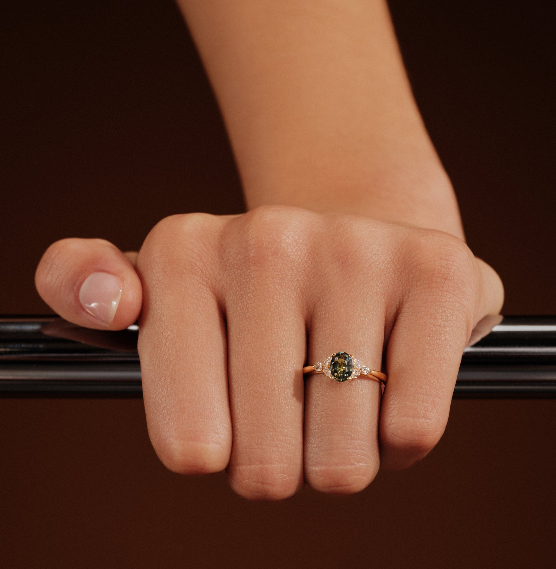 Bague en or jaune saphir vert et diamant Megane Saphir Vert 5