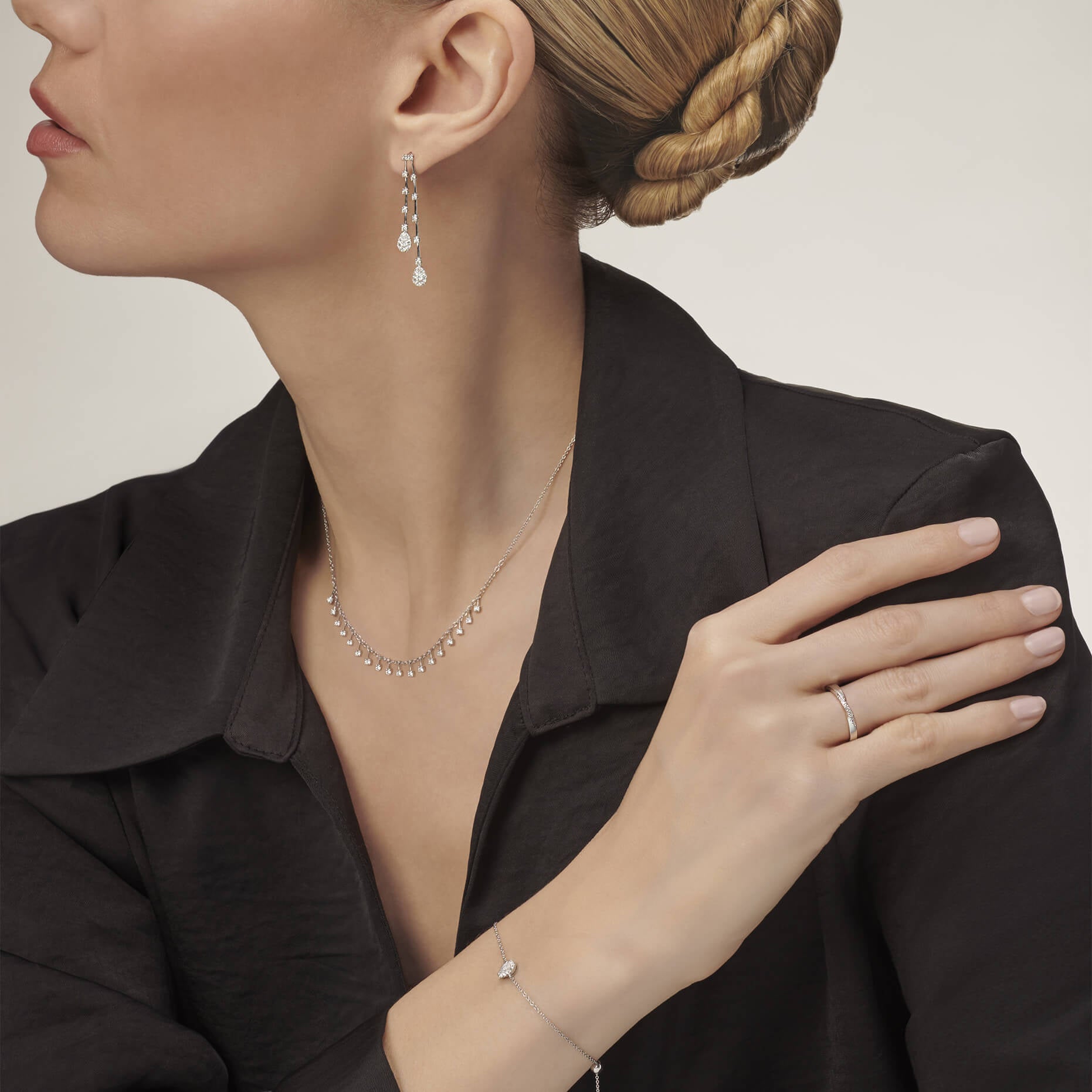Bracelet diamant poire halo or jaune Dina 3