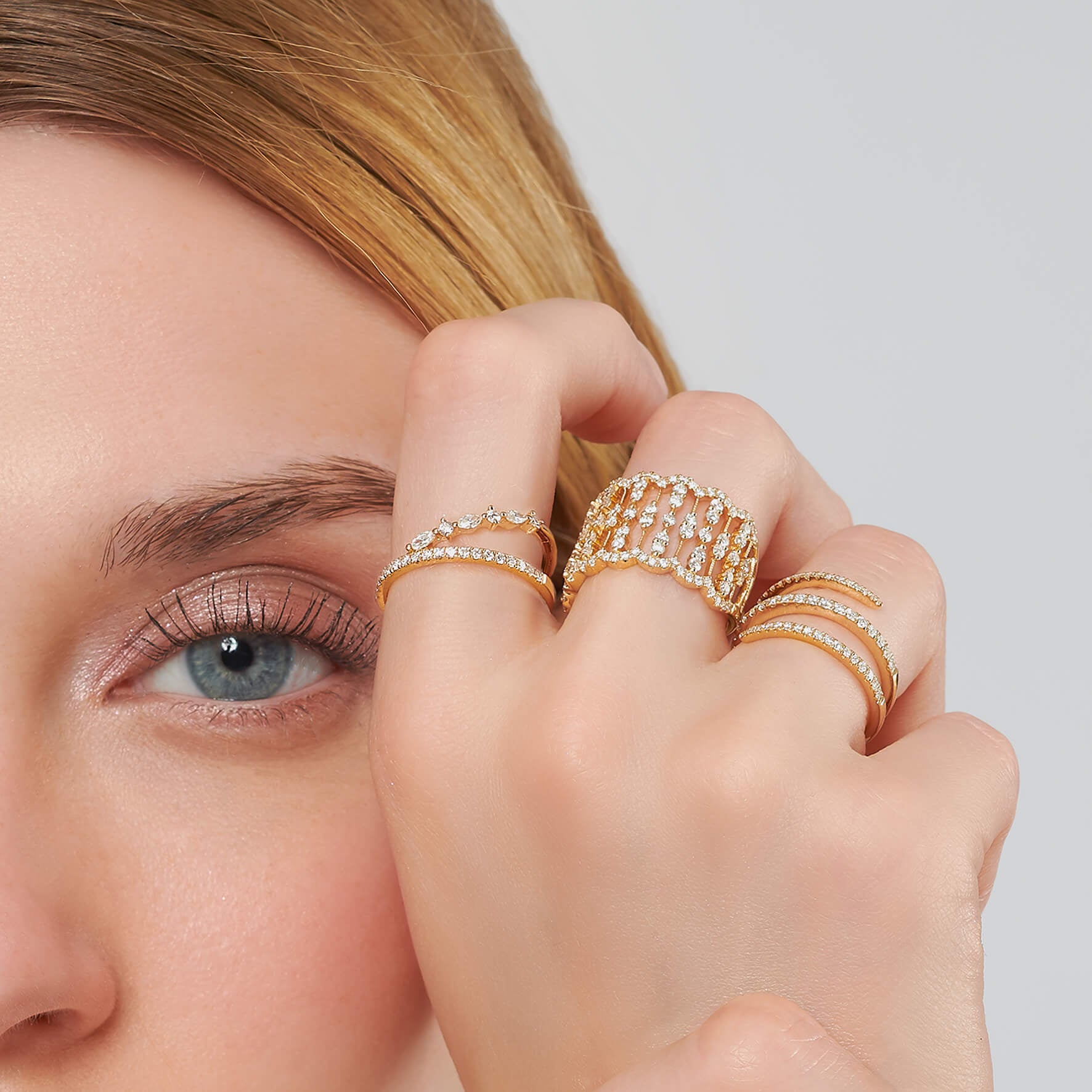 Alliance double rangs Or jaune Ember Zeina - Main Image