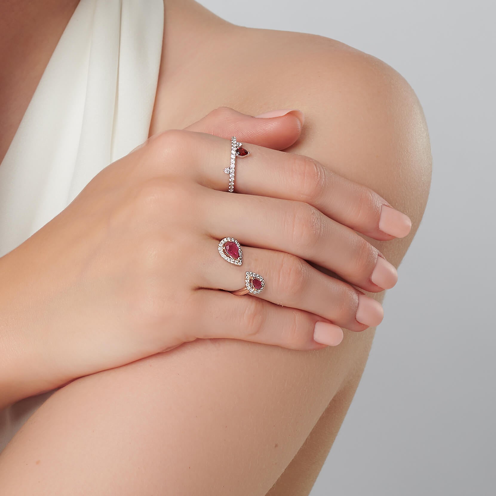 Bague Toi &amp; Moi or rose poire diamant et rubis Ezia Rubis 5